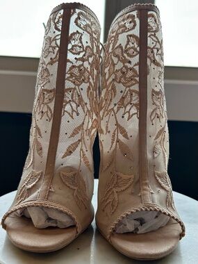 Aldo Blush Embroidered Peep-Toe Ankle Boots